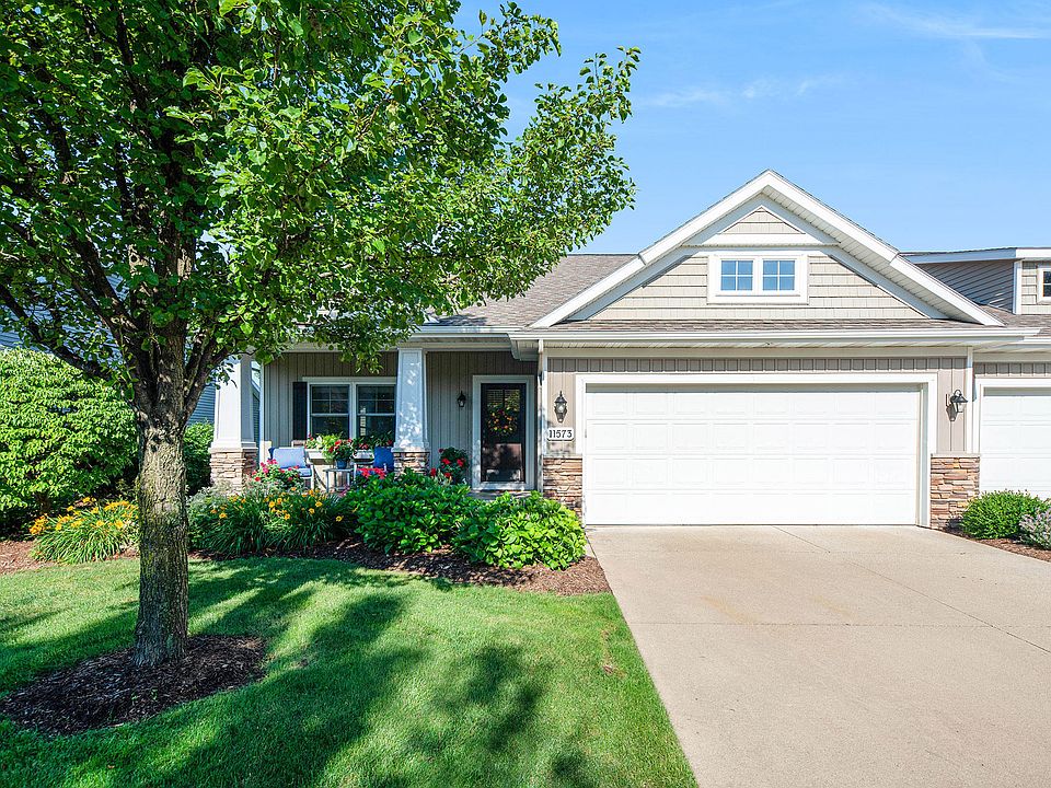1st image of 11573 Wilmington Dr #6