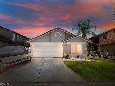 1916 Avenida San Sebastian, Perris, CA, 92571
