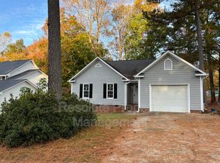 913 Amersham Ln, Wake Forest, NC 27587