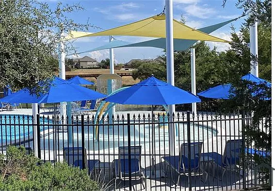 5 bed, 2316 sqft, $3,800 — Photo 3