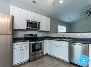 1404 Ikes Pond Ln, Raleigh, NC 27610