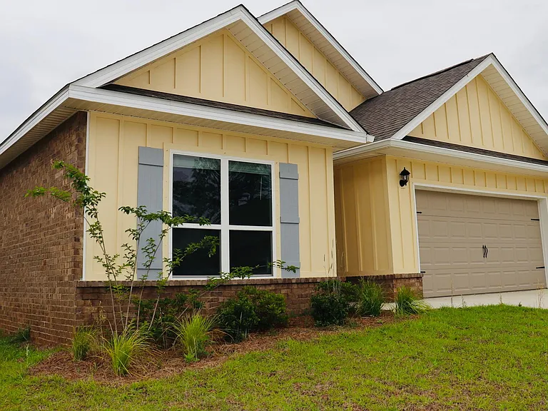 31710 Memphis Loop — Photo 3