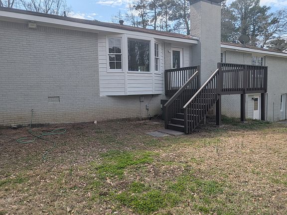 3rd image of 7039 Chimney Ridge Dr