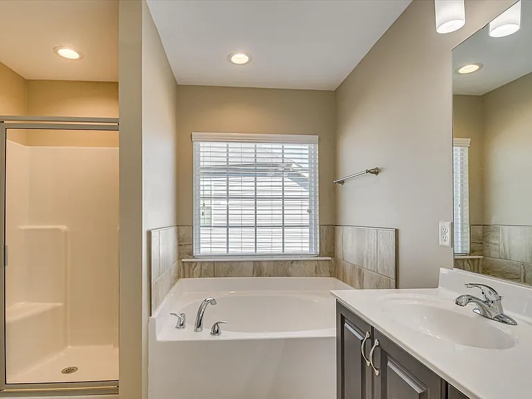 852 Williford Run Dr — Photo 31