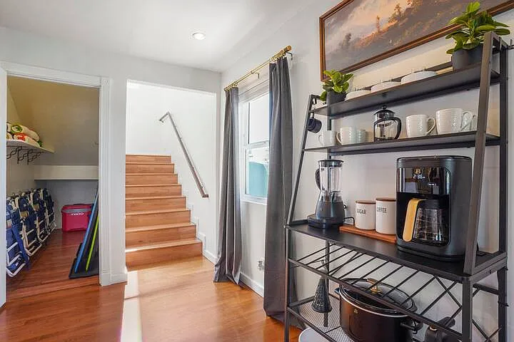 4551 Narragansett Ave #1 — Photo 15