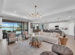 18336 Parksville Dr, Estero, FL 33928