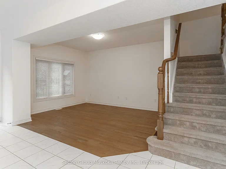 14 Braeside Cres — Photo 8