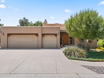 2212 Via Cadiz Ct NW, Albuquerque, NM, 87104