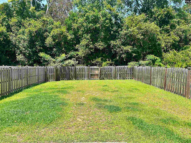 1071 Crescent Moon Loop — Photo 36
