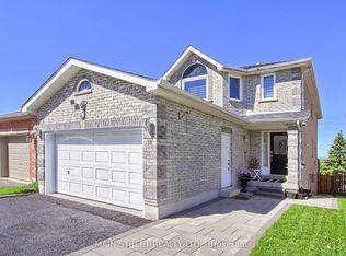 38 Sundew Dr, Barrie, ON L4N9L8