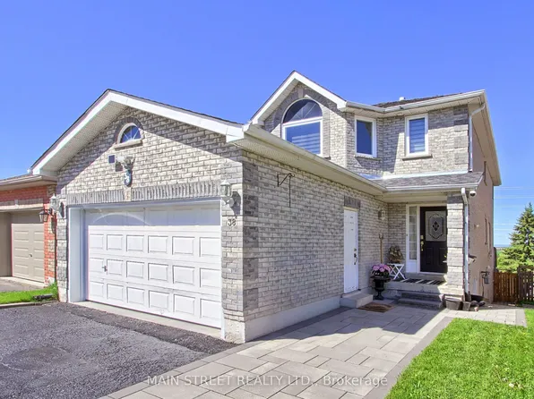 38 Sundew Dr, Barrie, ON L4N 9L8
