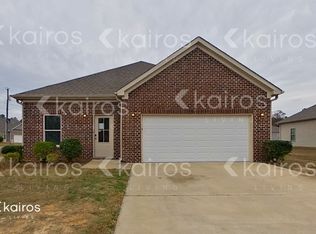 180 White Oak Cir, Lincoln, AL 35096
