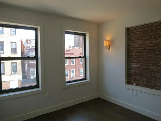 Rented by Duscany Financial Group | media 9