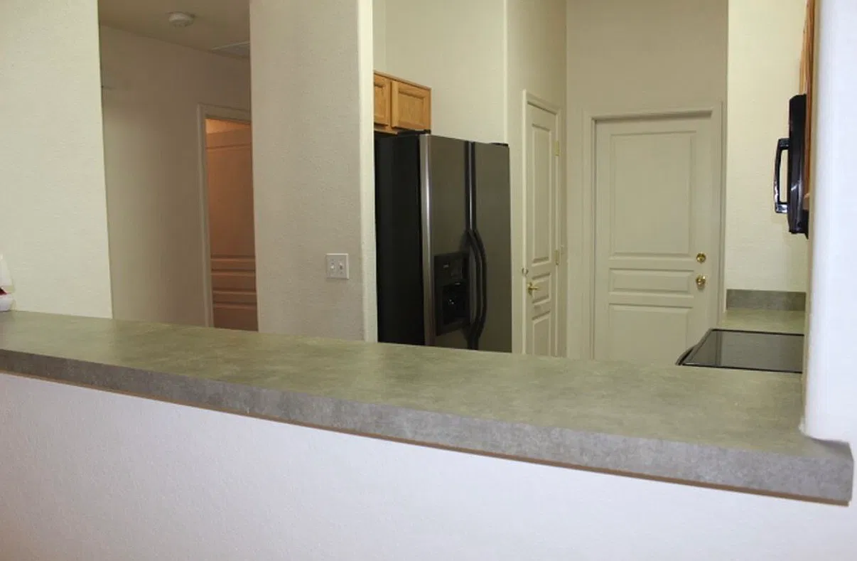 3 bed, 1270 sqft, $1,795 — Photo 4