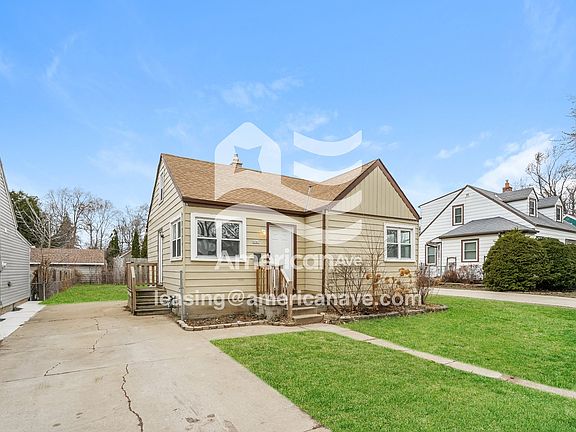 1315147_002_front_view_2.jpg