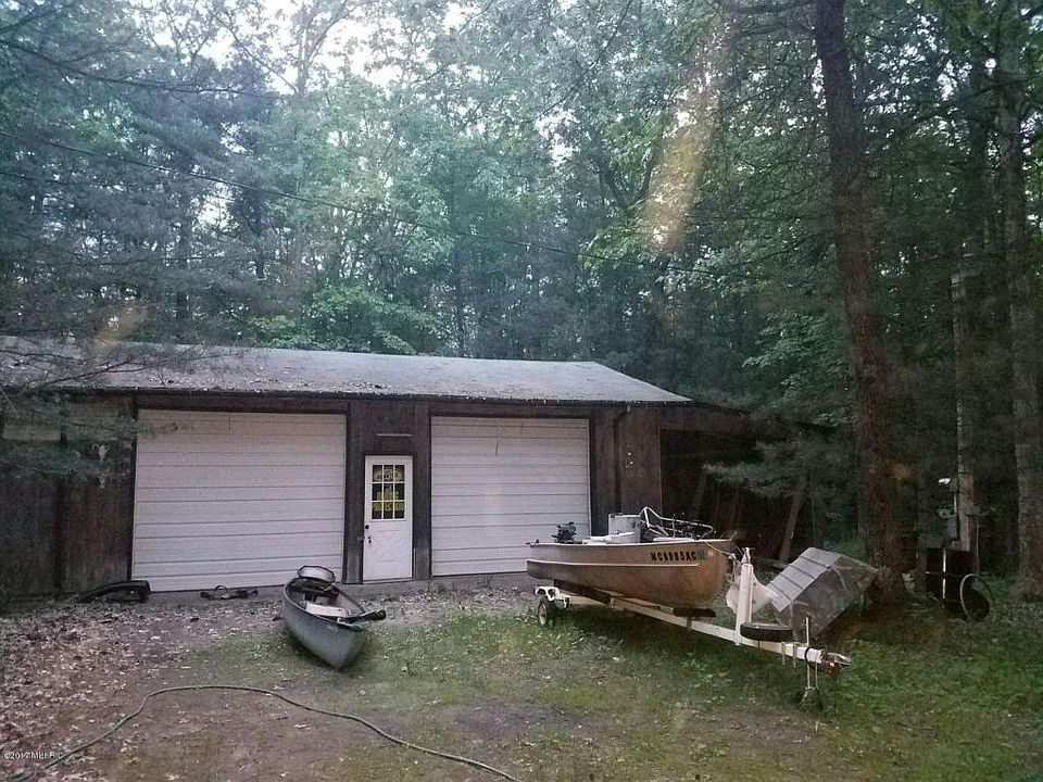 2nd image of 11206 Whitefish Rd