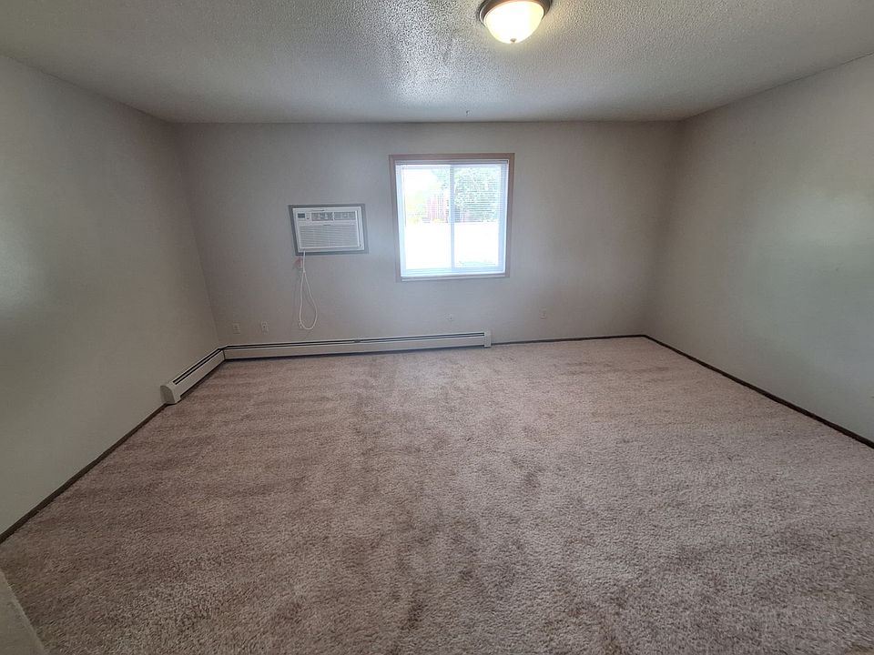 2nd image of 3615 S Landeco Ln #15-B