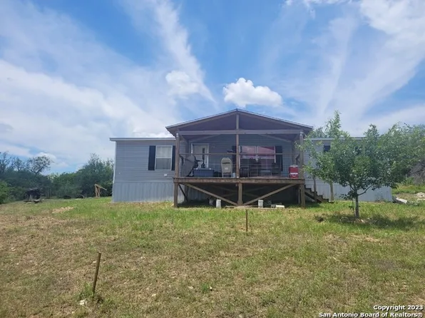1265 CR 4639, Castroville, TX 78009