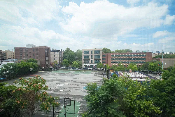 Rented by Finders NYC | media 11