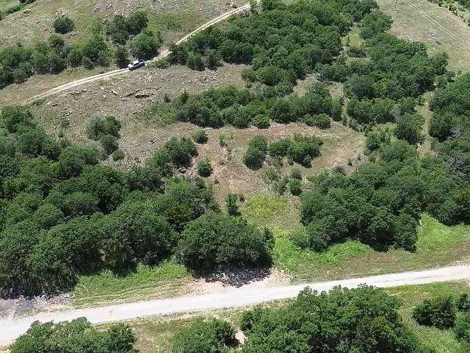 1st image of 136 Merry Circle Dr