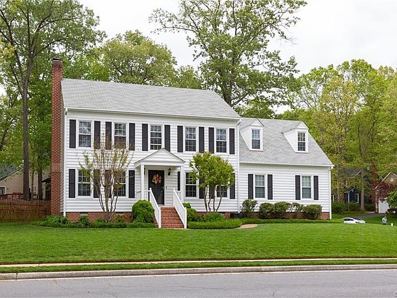3rd image of 10297 Bealeton Ct