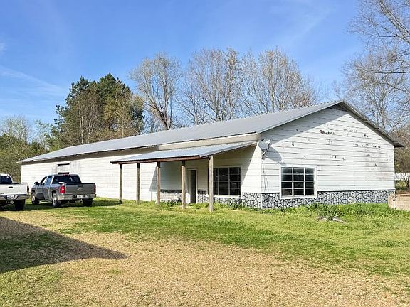 4th image of 1491 Maple Rd