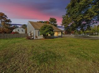 671 Auburn St, Whitman, MA 02382