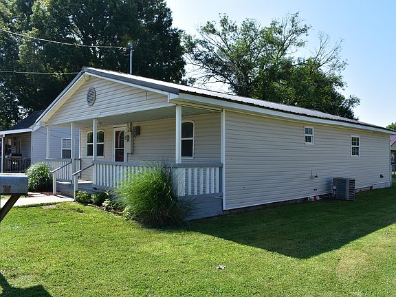 2nd image of 212 E Delta Street