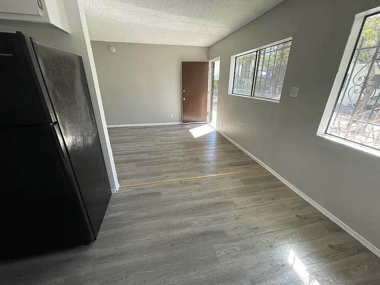 1705 E Kay St #2 — Photo 8