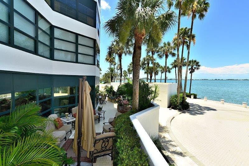 1st image of 988 Boulevard Of The Arts APT 112