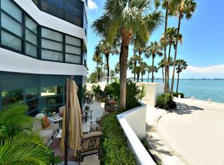 988 Boulevard Of The Arts APT 112, Sarasota, FL 34236