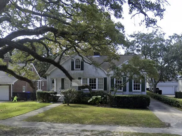 35 Stocker Dr, Charleston, SC 29407