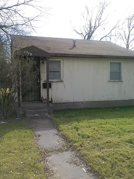 1st image of 1712 Glenmore Ave