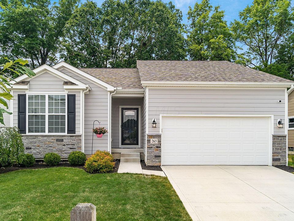 1st image of 265 Lanthorn Pond Dr