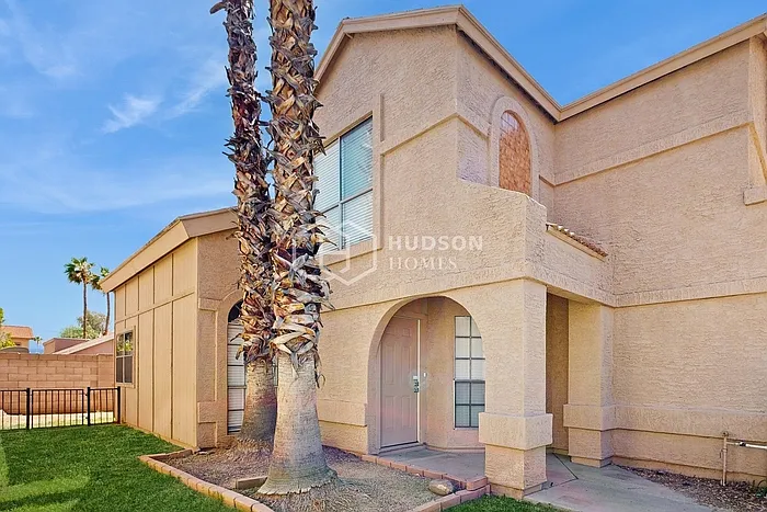 441 E Taro Ln — Photo 25