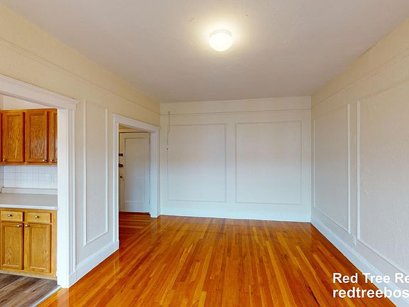 4th image of 70 Chiswick Rd
