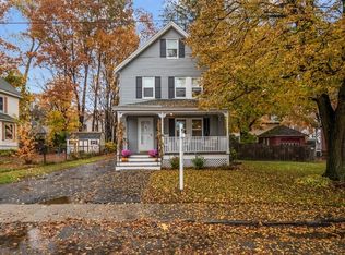 11 Lincoln St, Maynard, MA 01754