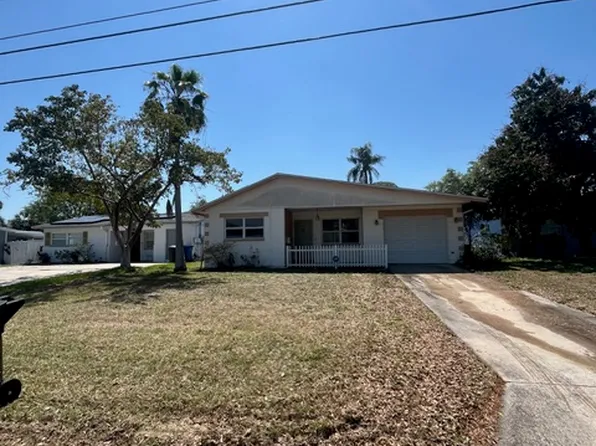 300 94th Ave N, Saint Petersburg, FL 33702