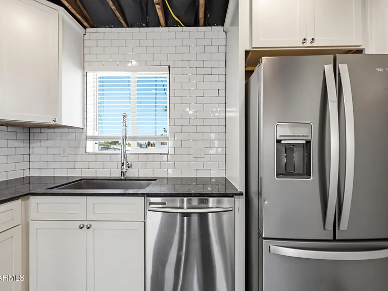 3601 N 15th Ave #10 — Photo 8