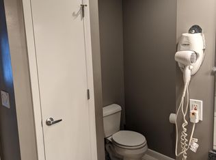 1789 Lee Rd, Cleveland Heights, OH 44118