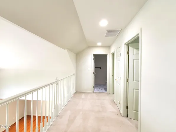 103 Stewart Ln #A, Chapel Hill, NC 27514