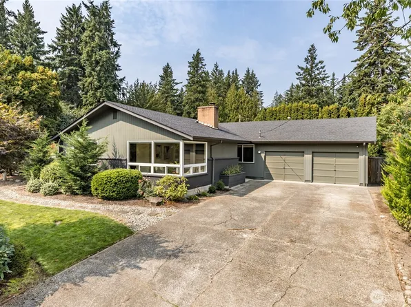 16512 SE 28th Street, Bellevue, WA 98008