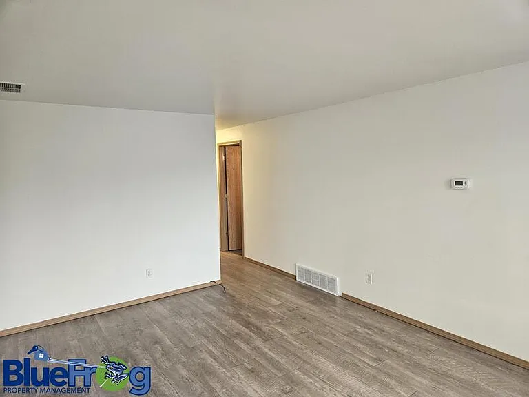 2631 S Telulah Ave — Photo 7