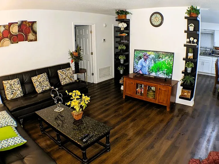 626-628 S Osprey Ave #618 — Photo 82