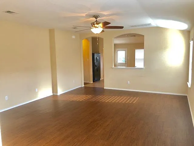 228 Pigeonberry Pass — Photo 4