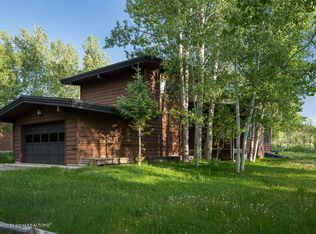 3250 W Killdeer Rd, Jackson, WY 83001
