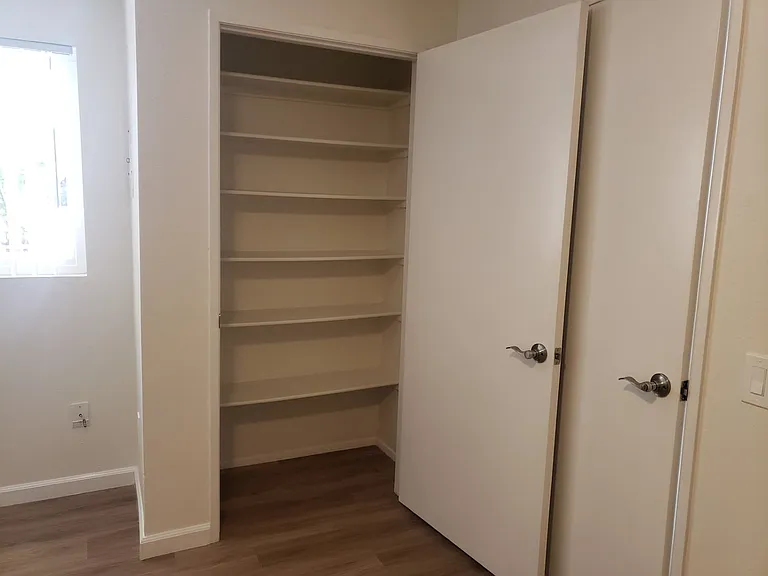 Aeg 55+ Senior Property in the Heart of HIllcrest — Photo 21