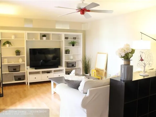 2544 SW 15th St, Deerfield Beach, FL 33442
