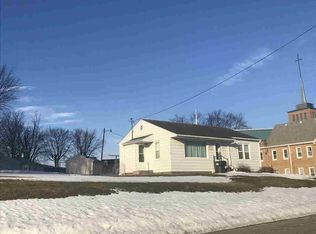 245 23rd Pl, Clinton, IA 52732