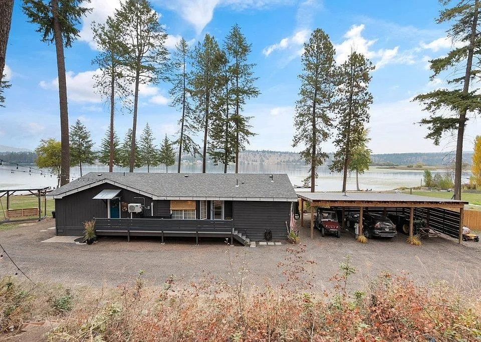 18180 N South Bank Rd, Nine Mile Falls, WA 99026 | Zillow